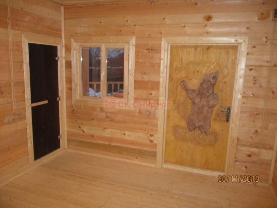 Двери стеклянные