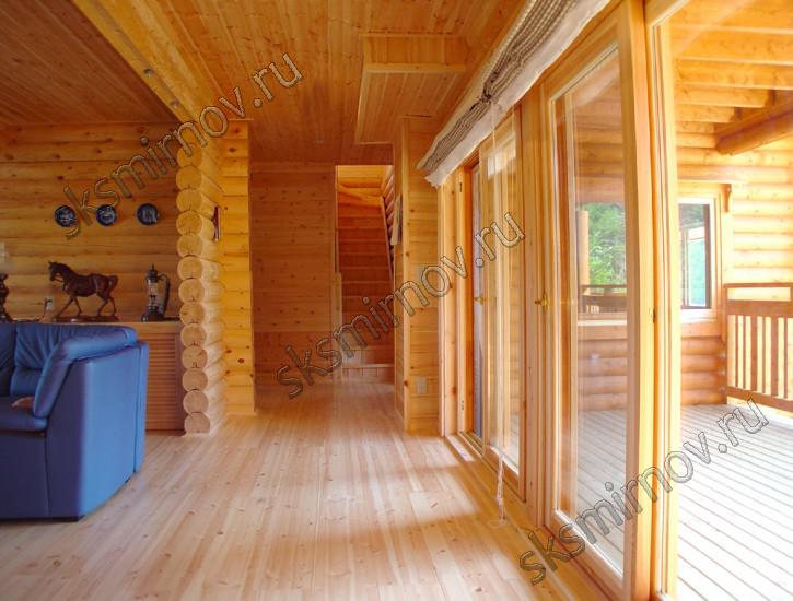 Дом из оцилиндрованного бревна изнутри